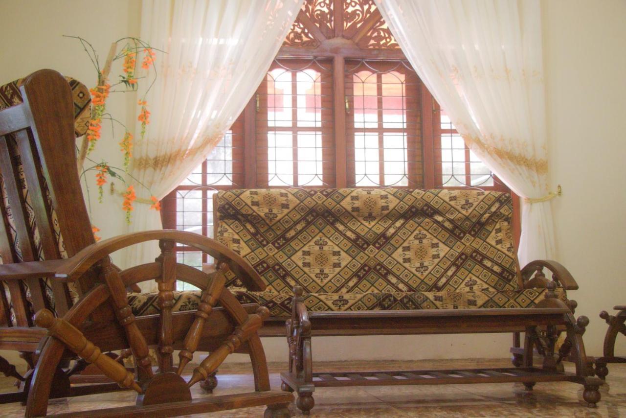 Jungle View Guesthouse Unawatuna Esterno foto